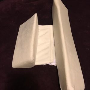 Anti Roll Sleeping Pillow (baby)